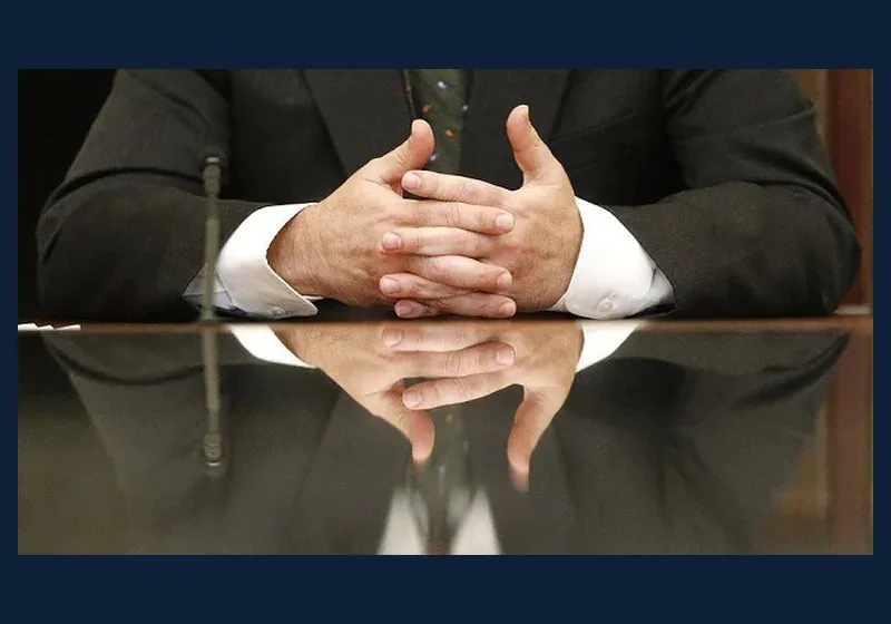 Слои разбора: ракурс, поза, взгляд